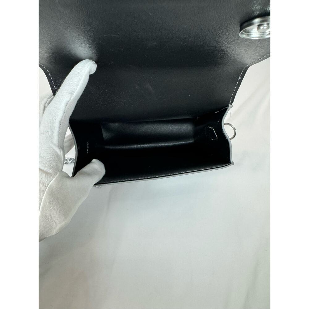 Silver Crocodile Pattern Clutch Crossbody
